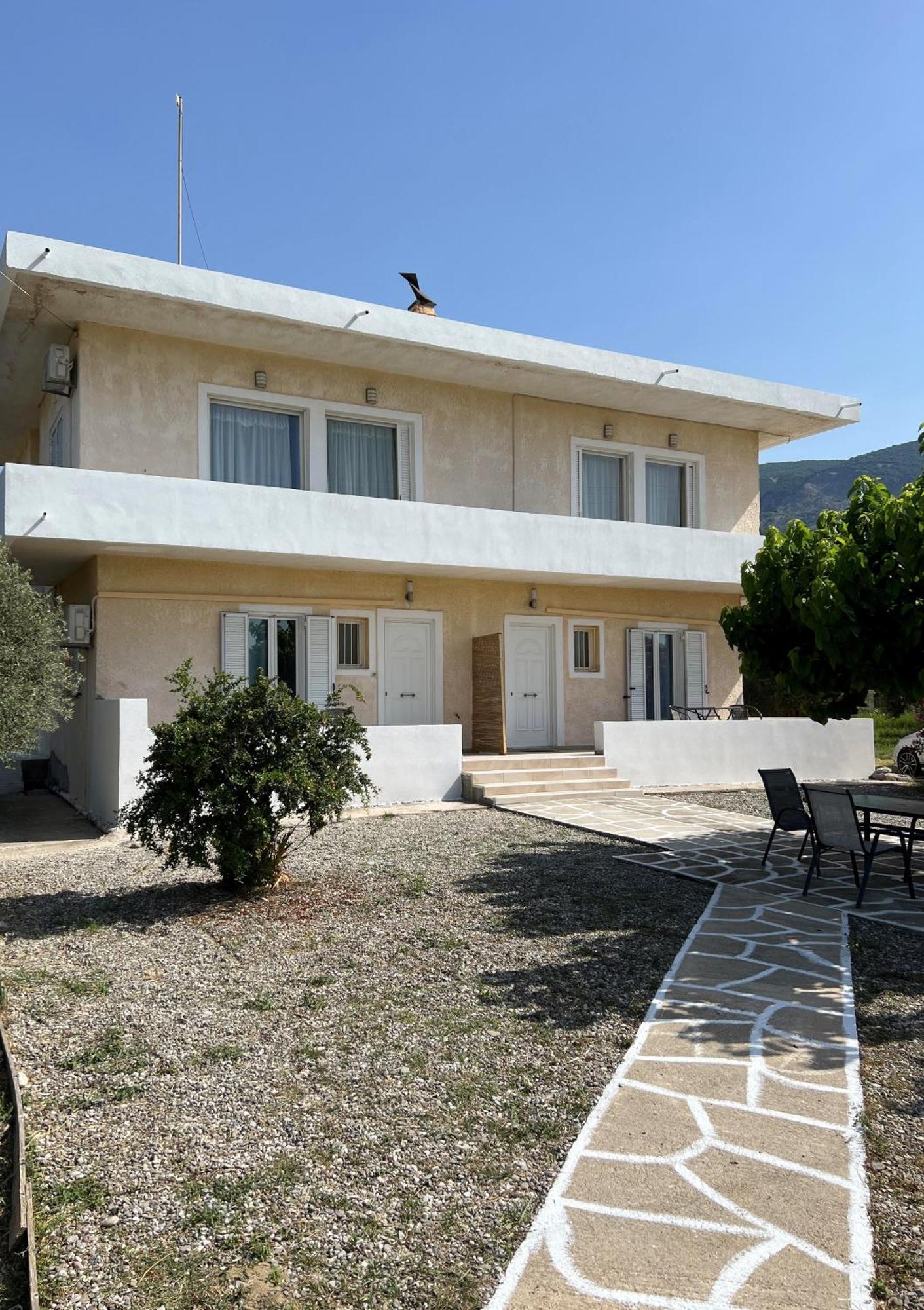 Pebble Apartments Marathiás Esterno foto